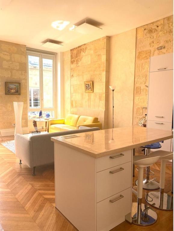 Fantastic 3-Room Apartment Heart Of Les Chartrons - Bordeaux Extérieur photo