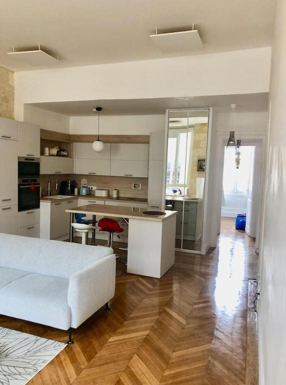 Fantastic 3-Room Apartment Heart Of Les Chartrons - Bordeaux Extérieur photo